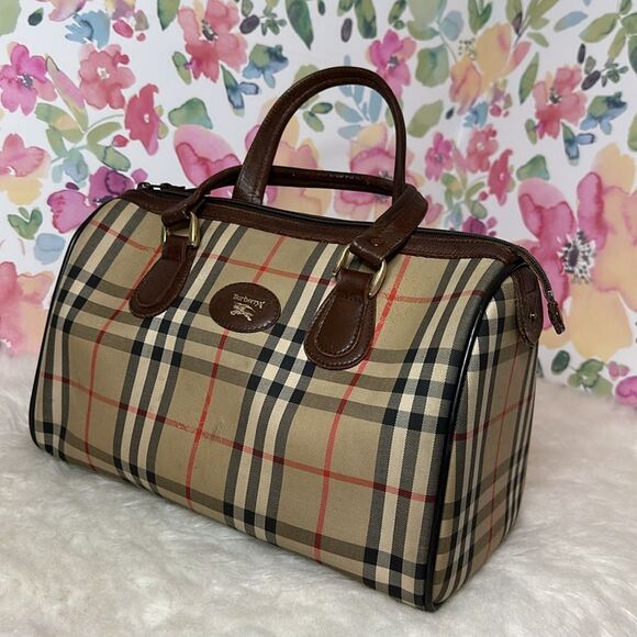 💯Authentic Burberrys Boston Handbag🍀 - Picture 13 of 17